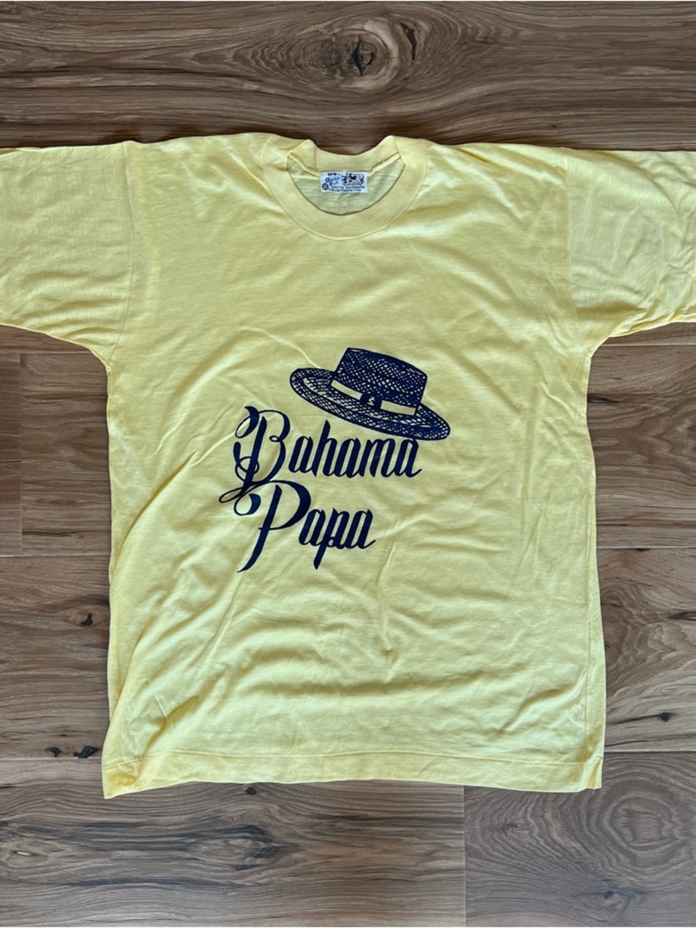 Vintage Bahama Papa Graphic T Shirt Yellow Medium